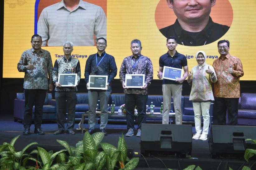 Wisuda UT School: Vokasi, Industri dan Inovasi Pendidikan - Bagian 2