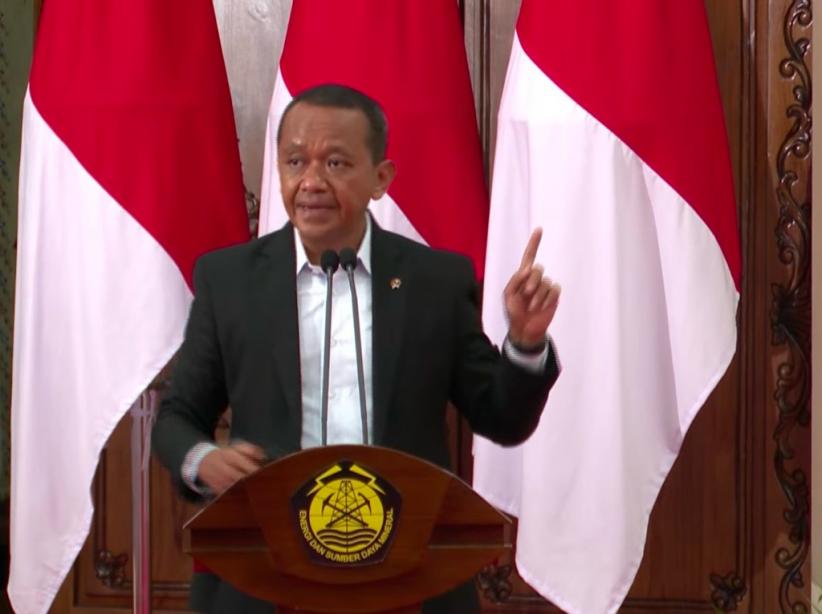title Menteri Bahlil: SPBU Swasta Harus Setuju Beli BBM di Kolaborasi dengan Pertamina Menteri Bahlil: SPBU Swasta Harus Setuju Beli BBM di Kolaborasi dengan Pertamina