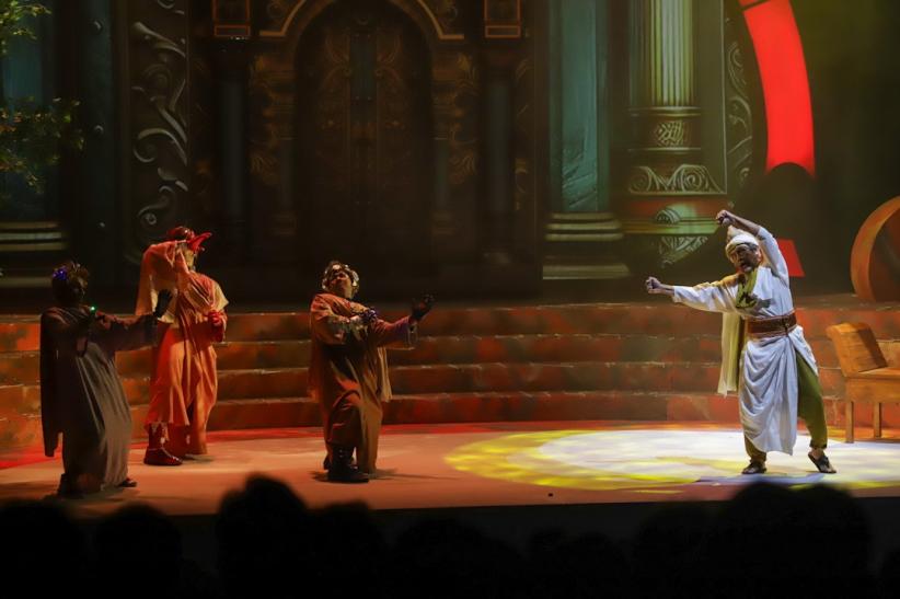 Teater Koma Pentaskan Lakon Mencari Semar - Bagian 5