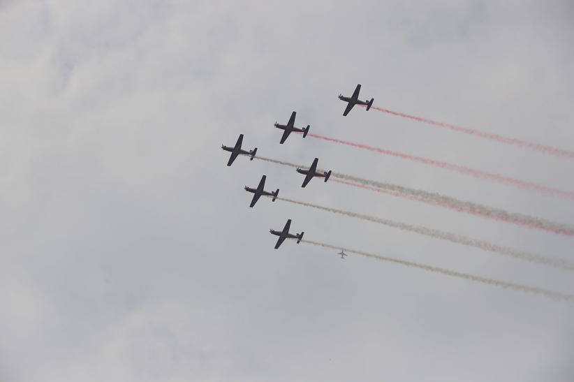 Jupiter Aerobatic Team TNI AU Hiasi Langit Jakarta Jelang HUT ke-80 RI - Bagian 4