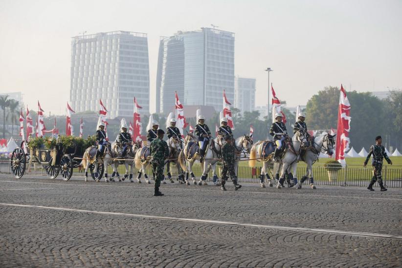 Kereta Kencana Siap Bawa Bendera Pusaka Kirab Menuju Istana Merdeka   - Bagian 1
