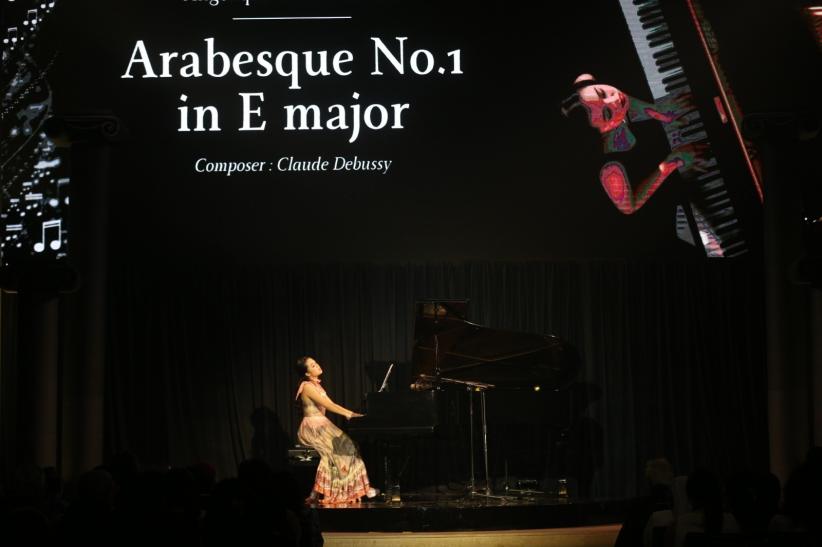 Penampilan Pianis Muda Angelique Kezia Chandra Konser Piano Tunggal - Bagian 2