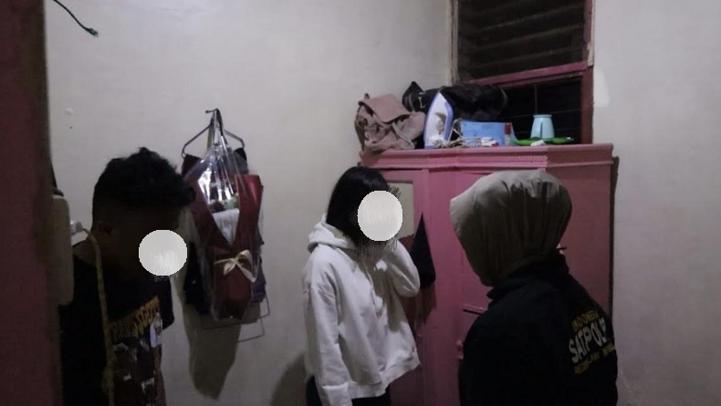 10 Pria dan Wanita Ditangkap di Padang, sedang Minum Miras hingga Berduaan di Kamar Kos
