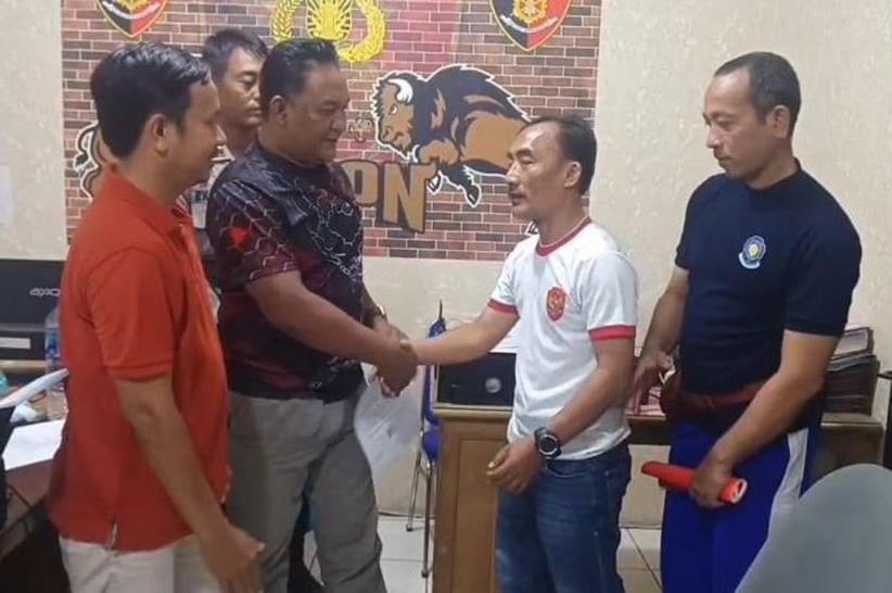 Ricuh saat Kebakaran di Cirebon, Warga dan Petugas Damkar Akhirnya Sepakat Damai