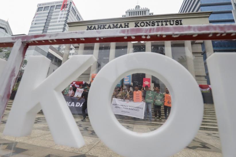 Ritual Adat Sebelum Sidang MK - Bagian 4