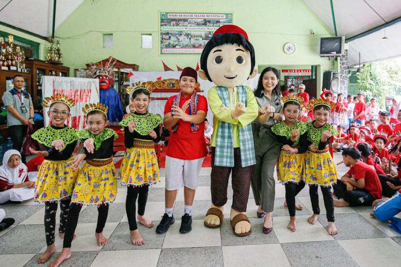 MNC Peduli Ikut Meriahkan HUT ke-80 RI Bareng Siswa SDN Menteng 01 - Bagian 3