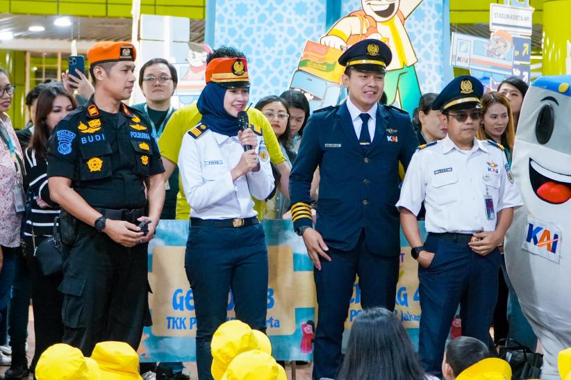 Besok Jangan Lewatkan! KAI Buka Rekrutmen Eksternal di UNPAD Career Fair 2025