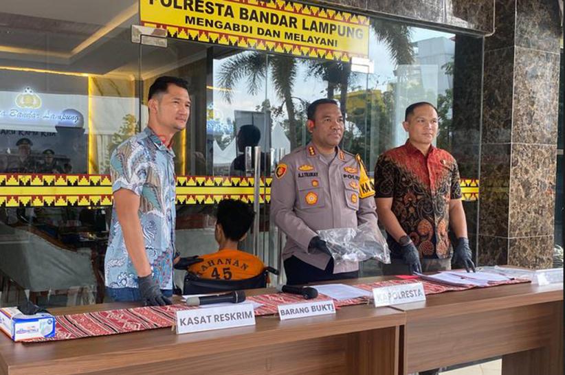 Tabrak Ojol saat Diadang, Pencuri Motor di Bandar Lampung Babak Belur Diamuk Massa