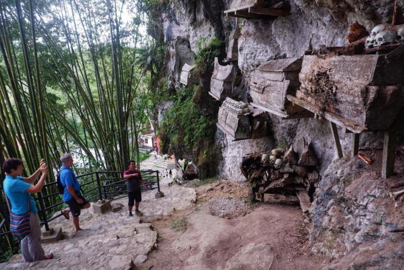 Berwisata di Pemakaman Tebing Kete Kesu yang Penuh Mistis - Bagian 1