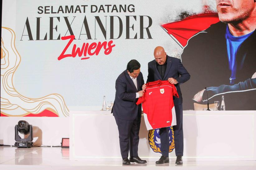Alexander Zwiers Jadi Direktur Teknik PSSI Gantikan Indra Sjafri - Bagian 2