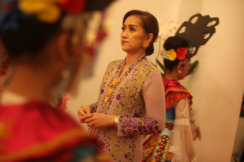 Peragaan Kebaya Betawi Ramaikan Balai Kota Jakarta - Bagian 4