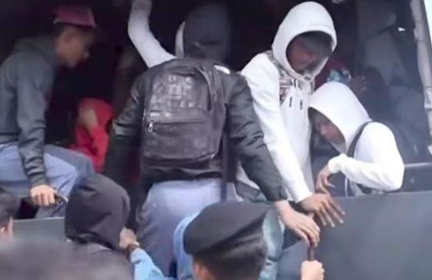 Polda Jabar Amankan 96 Pelajar Hendak Ikut Demonstrasi di DPR