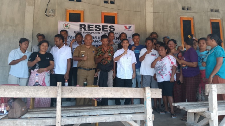 Reses di Sumba Barat, Legislator Perindo Serap Aspirasi tentang Air Bersih hingga Alat Pertanian