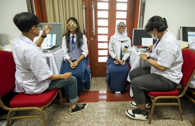 MNC Peduli Bagikan Kacamata Gratis untuk 500 Pelajar Tangsel - Bagian 4