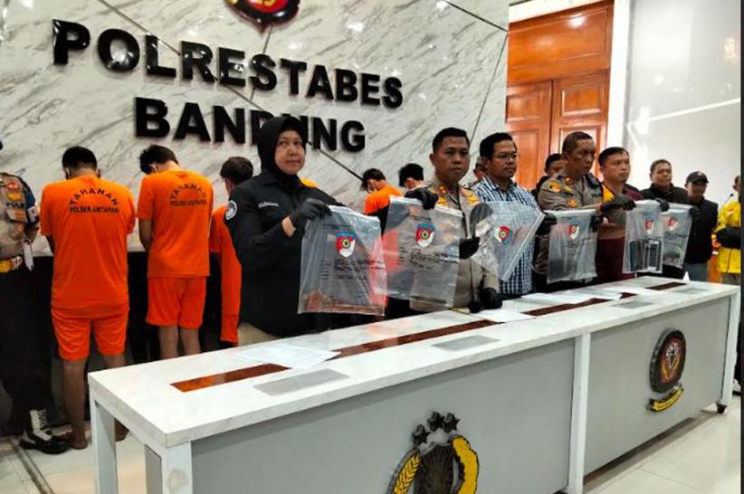 Polisi Tangkap 6 Pelaku Komplotan Begal di Bandung, Sudah Beraksi 25 Kali