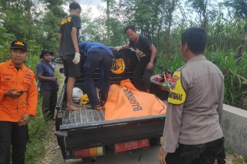 title Tragis! Remaja di Bojonegoro Tewas Tenggelam di Sungai Bengawan Solo Tragis! Remaja di Bojonegoro Tewas Tenggelam di Sungai Bengawan Solo