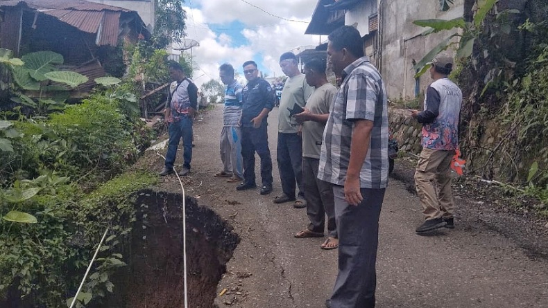 Berkat Perjuangan Legislator Perindo, Jalan Rusak di Merangin Jambi Segera Diperbaiki