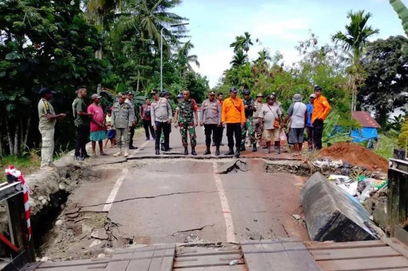 Update Gempa Nabire M6,6: Plafon Kantor Bupati Roboh hingga Jembatan Putus