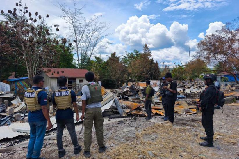 Polisi Olah TKP Pembakaran di Yalimo, Brimob Amankan Lokasi