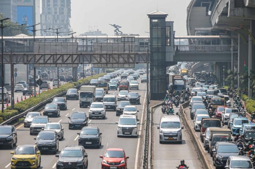 Suasana Tenang Jalan Gatot Subroto Tanpa Suara Sirine-Strobo 