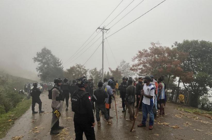 Bakar Batu di Gereja Tolikara Berujung Ricuh, 2 Kelompok Jemaat Bentrok