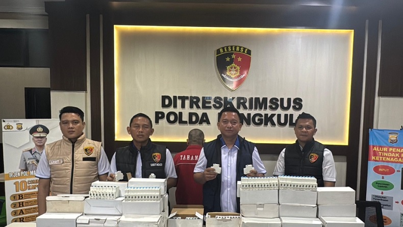 Penjual Ratusan MCB Listrik Palsu di Bengkulu Ditangkap Polisi