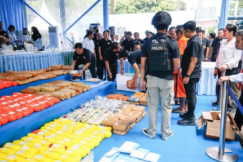 Polda Metro Jaya Musnahkan 1,14 Ton Narkoba Senilai Rp1,13 Triliun - Bagian 4