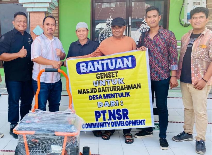 PT Nusantara Sentosa Raya Berikan Bantuan ke Dua Desa di Kampar Kiri Hilir