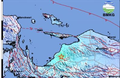 Info BMKG Pusat Gempa Hari Ini Guncang Waropen Papua, Cek Magnitudonya