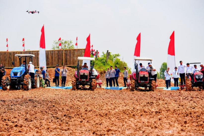 Kapolri Tegaskan Komitmen Polri Dukung Swasembada Pangan Lewat Penanaman Jagung