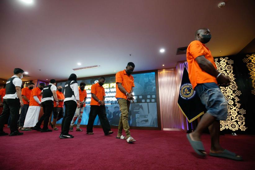 196 WNA Diamankan Imigrasi, Kebanyakan dari Nigeria - Bagian 1