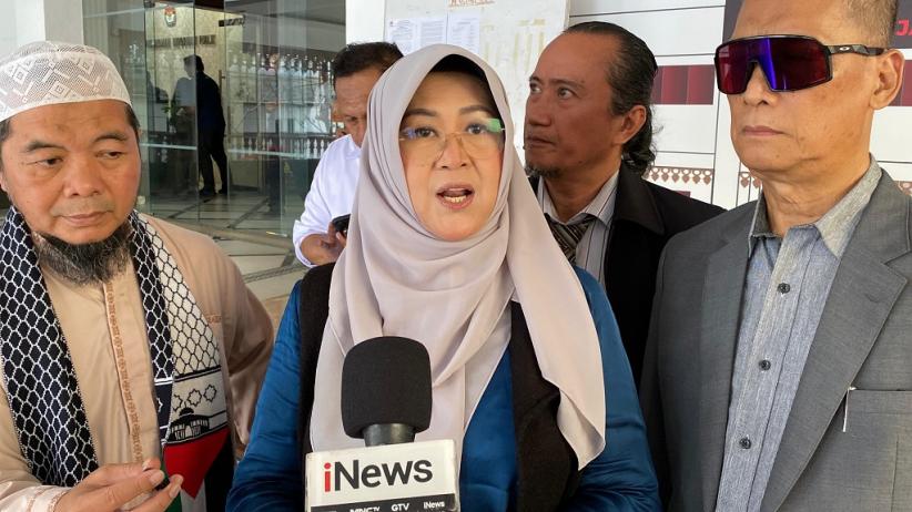 Sederet Kejanggalan Salinan Ijazah Jokowi dari KPUD Jakarta Diungkap Dokter Tifa