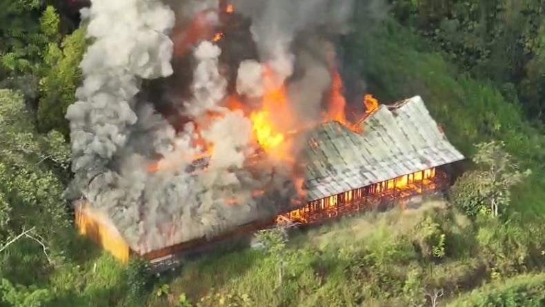 KKB Kembali Bakar Sekolah di Kiwirok Papua Pegunungan, Pelaku 7 Orang Bersenjata Api