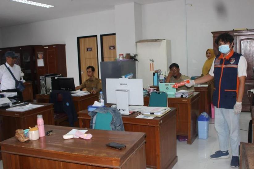 Brutal! PNS Perempuan Dianiaya Pria Bersenjata Airsoft Gun di Kantor Pemkab Sragen