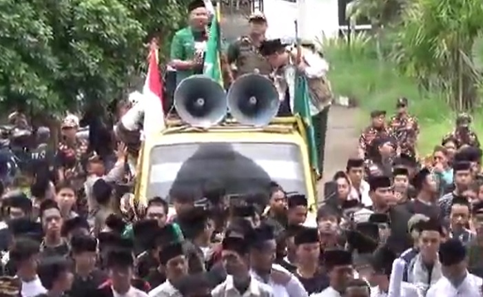 Aliansi Santri di Cianjur Gelar Aksi dan Serukan Boikot Program Televisi Lecehkan Kiai