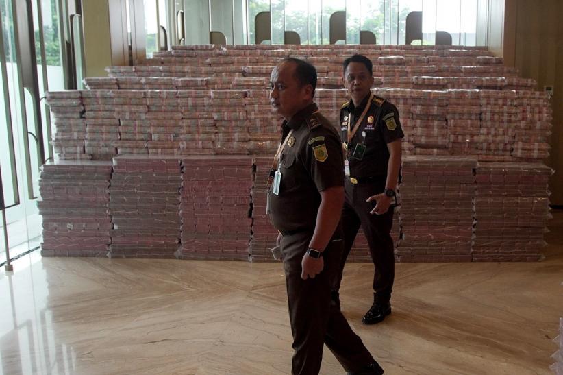 Penampakan Tumpukan Uang Rp13 Triliun Hasil Korupsi CPO yang Disita Kejagung - Bagian 2