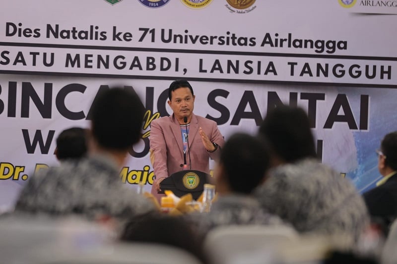Jaga Kualitas Hidup Lansia, Wali Kota Madiun dan FK UNAIR Gelar Pemeriksaan Kesehatan