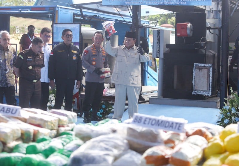 Presiden Prabowo Saksikan Pemusnahan 214,8 Ton Narkoba - Bagian 1
