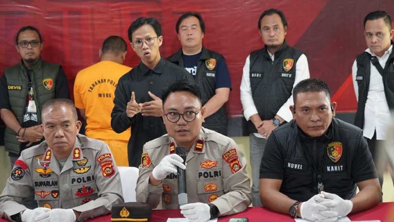 title Polisi Ungkap Pembunuhan di Muba, Pria PNS dan Anaknya Ditetapkan Tersangka Polisi Ungkap Pembunuhan di Muba, Pria PNS dan Anaknya Ditetapkan Tersangka