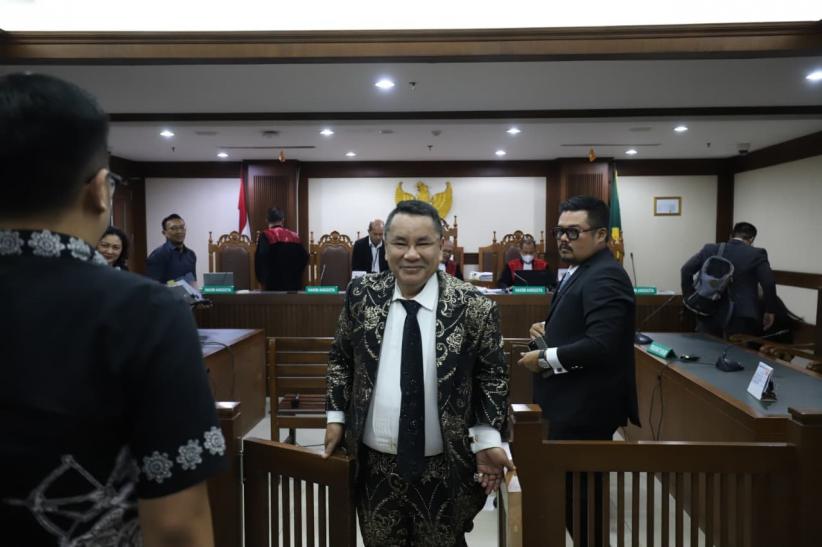 Saksi CMNP Tak Penuhi Syarat, Hotman Paris: Jelas Ini Menguntungkan MNC Asia Holding - Bagian 3