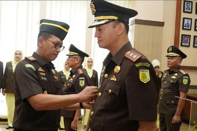 Sertijab Kajari Grobogan, Sefran Haryadi Dilantik Gantikan Daniel Panannangan