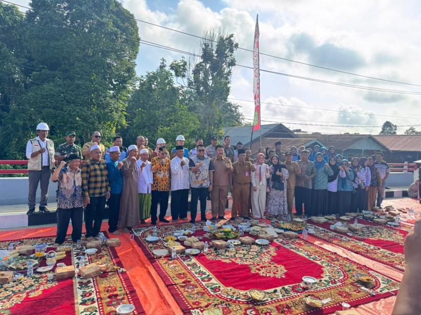 Bupati Kukar Resmikan Jembatan Sungai Jongkang, Buka Akses ke Pusat Logistik Kaltim