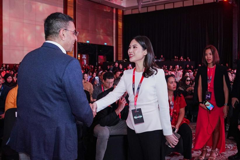 YouTube Festival 2025, Angela Tanoesoedibjo Tekankan Pentingnya Inovasi  - Bagian 6