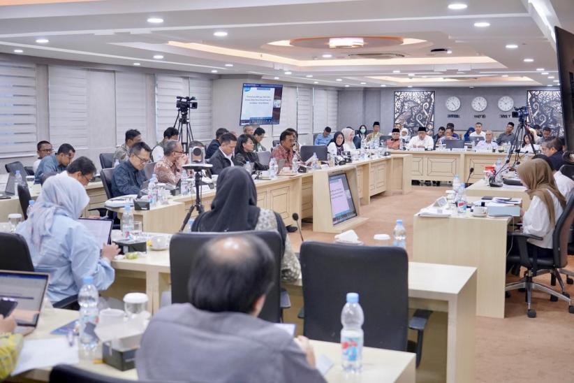 Rapat Dengar Pendapat Umum Bahas Penyelesaian Pengaduan Konflik Agraria - Bagian 2