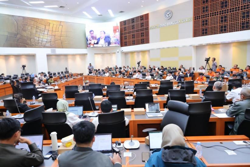 Wamen Ossy Tekankan Pentingnya Tata Ruang Berbasis Disaster Risk Reduction Hadapi Potensi dan Kerugian Bencana - Bagian 1