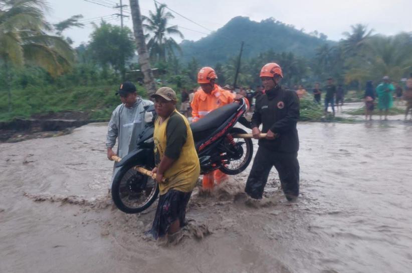 Banjir Lahar Dingin Gunung Semeru Terjang 2 Desa di Lumajang, Ribuan Warga Terisolasi