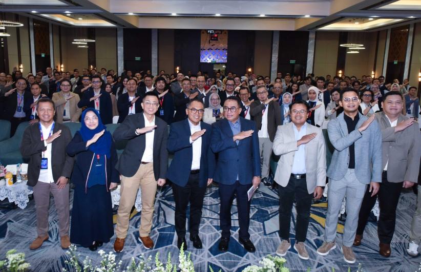 Danantara Minta BUMN Transformasi Pengelolaan SDM - Bagian 5