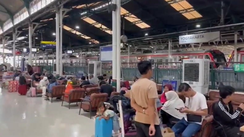 Pemesanan Tiket Kereta Api Nataru Telah Dibuka, Jadwal Keberangkatan Mulai 1 Desember