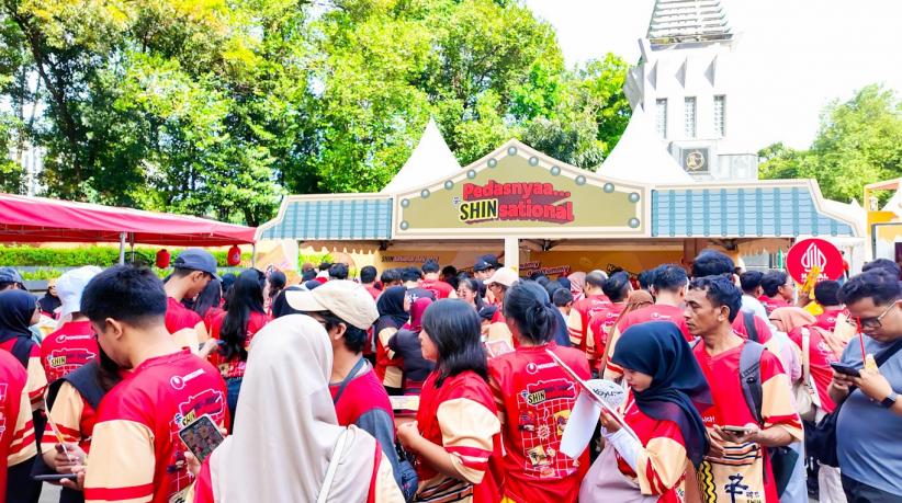 Keseruan Warga Merasakan Kuliner Pedas Khas Korea - Bagian 3