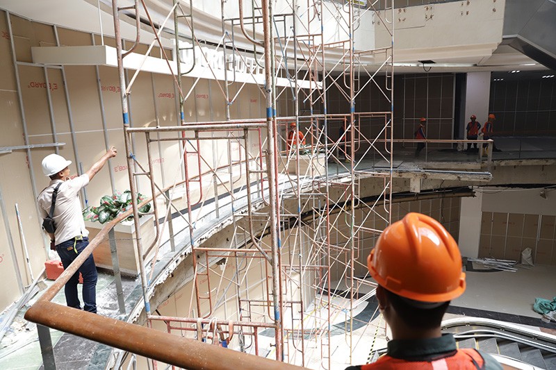 Revitalisasi Pusat Perbelanjaan di Cibubur - Bagian 6